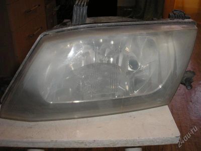 Лот: 1301889. Фото: 1. фара Nissan Wingroad WFY11. Оптика и освещение