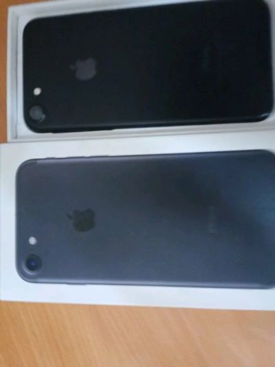 Лот: 14388560. Фото: 1. IPhone 7 32gb. Смартфоны