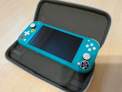 Лот: 18387312. Фото: 1. Nintendo switch lite + 64gb microSD. Игровые приставки, консоли