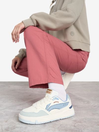 Лот: 25209830. Фото: 1. Кеды женские Li-Ning Common 80... Другое (одежда, обувь, галантерея)