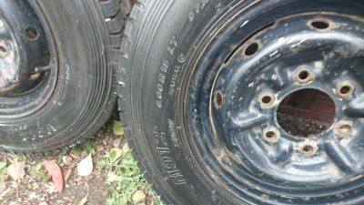 Лот: 8567710. Фото: 1. резина на грузовик Nissan Atlas. Шины на дисках