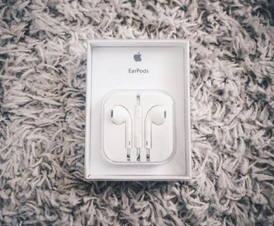 Лот: 7266969. Фото: 1. наушники Apple Earpods для iPhone. Красноярск
