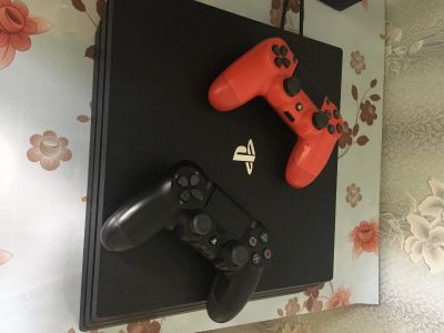 Лот: 17972116. Фото: 1. Sony PlayStation 4 pro Обмен на... Игровые приставки, консоли