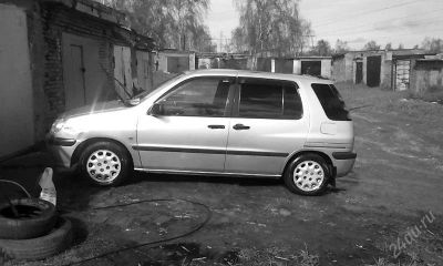 Лот: 2838847. Фото: 1. Toyota Raum 2000г.в. Автомобили