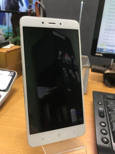 Лот: 18369417. Фото: 1. Смартфон Xiaomi Redmi Note 4. Смартфоны