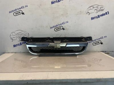 Лот: 23276306. Фото: 1. решетка радиатора Chevrolet Aveo... Двигатель и элементы двигателя