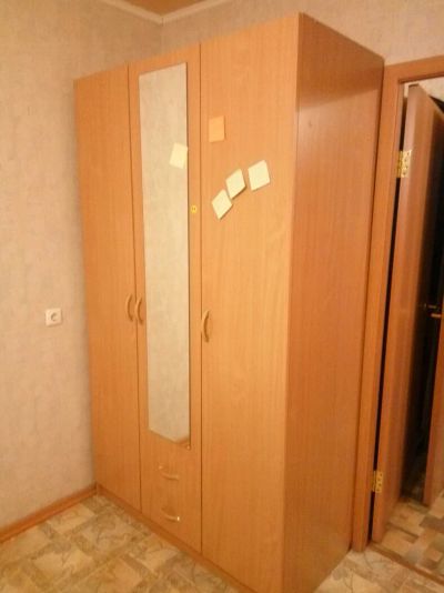 Лот: 8830181. Фото: 1. Шкаф трехстворчатый. Шкафы, шкафы-купе