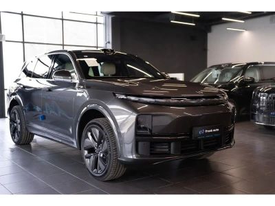 Лот: 25676574. Фото: 1. Внедорожник LiXiang L7 2025. Автомобили