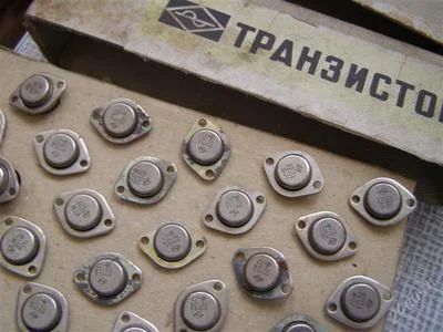 Лот: 6570357. Фото: 1. Транзисторы П701, П214, П216... Транзисторы