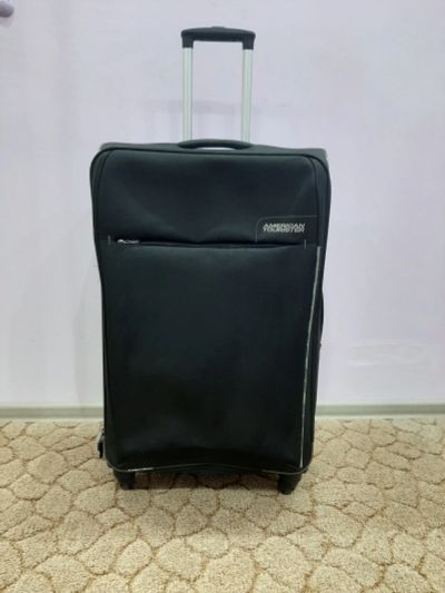 Лот: 16302681. Фото: 1. Чемодан большой American Tourister. Чемоданы и сумки дорожные