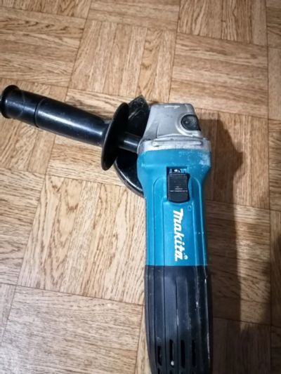 Лот: 16165729. Фото: 1. Makita GA5030 (Повторно. Покупатель... Электроинструмент