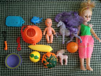 Лот: 17358524. Фото: 1. Детские игрушки + зонт. Куклы и аксессуары