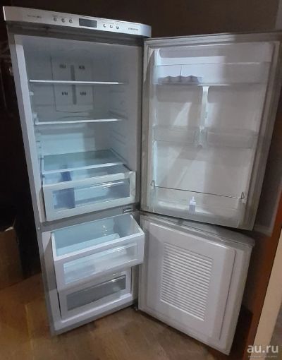 Лот: 17282369. Фото: 1. Холодильник Samsung No Frost RL33EASW. Холодильники, морозильные камеры
