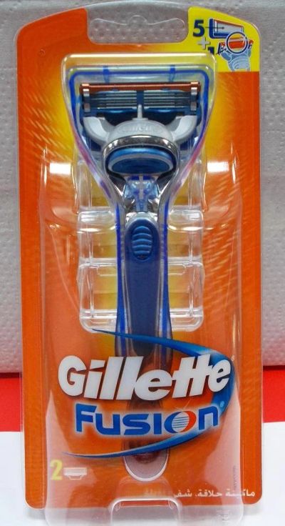 Лот: 10021595. Фото: 1. Gillette Fusion (+2 кассеты) бритва... Бритвенные станки и лезвия