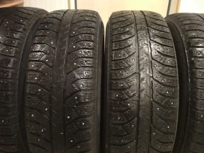 Лот: 17184977. Фото: 1. Шины Bridgestone зима 225х70х16. Шины