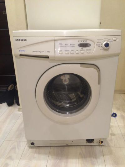 Лот: 4954885. Фото: 1. Стиральная машинка автомат Samsung... Стиральные машины