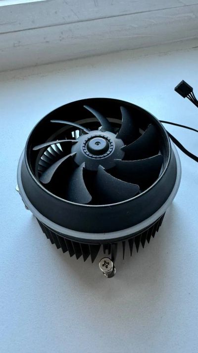 Лот: 22846916. Фото: 1. Кулер процессорный LGA 1150 argb. Системы охлаждения