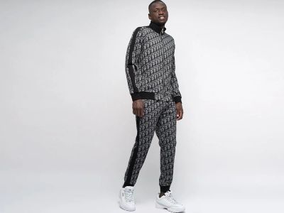 Лот: 18813862. Фото: 1. Спортивный костюм Dior (25700... Спортивные костюмы