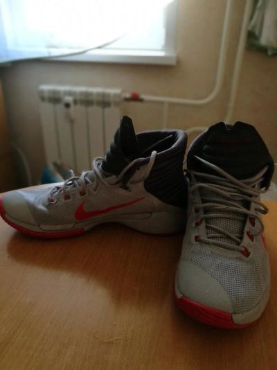 Лот: 10472141. Фото: 1. Кроссовки баскетбольные NIKE PRIME... Кеды, кроссовки, слипоны