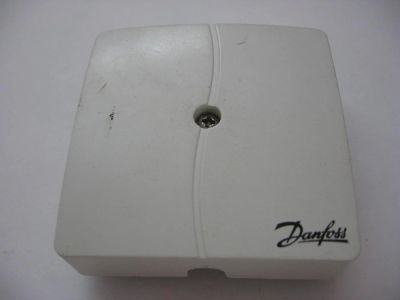 Лот: 6503493. Фото: 1. Датчик температуры Danfoss ESMT... Датчики измерительные для дома, квартиры