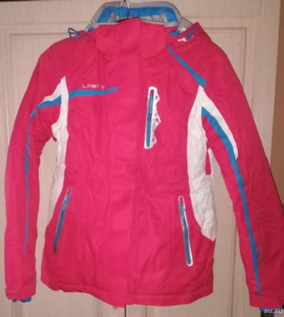 Лот: 18244852. Фото: 1. Куртка спортивная лыжная женская. Зимняя спортивная одежда