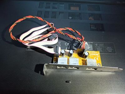 Лот: 11489893. Фото: 1. Планка USB, 3 порта, в заднюю... Платы расширения, контроллеры, доп. порты