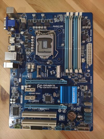 Лот: 18790962. Фото: 1. Материнская плата Gigabyte LGA1155... Материнские платы