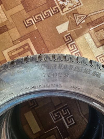 Лот: 20868551. Фото: 1. Bridgestone Ice Cruiser. Шины