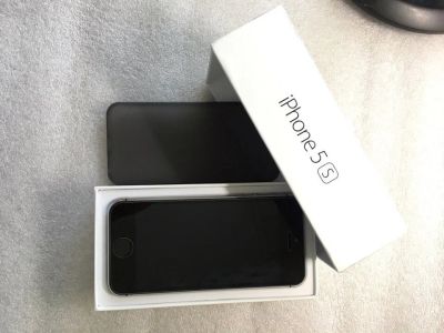 Лот: 8494178. Фото: 1. IPhone 5s 16gb Gray. Смартфоны