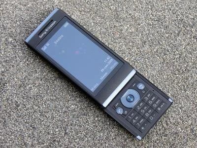 Лот: 1197581. Фото: 1. сотовый телефон SONY ERICSSON... Кнопочные мобильные телефоны