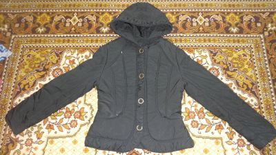Лот: 3734978. Фото: 1. Продам женскую куртку. Верхняя одежда