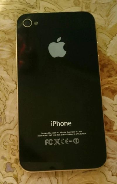 Лот: 7655468. Фото: 1. IPhone 4s 8Gb. Смартфоны
