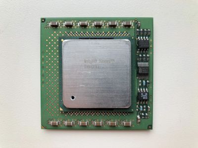 Лот: 21636840. Фото: 1. Intel Xeon 2 GHz (SL623) Ретро. Процессоры