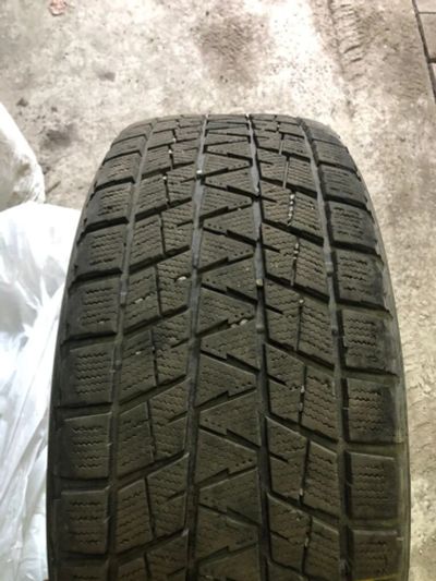 Лот: 18180479. Фото: 1. Шины 285/60 R18 Bridgestone зима. Шины