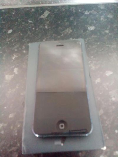 Лот: 7270532. Фото: 1. Iphone 5. Смартфоны