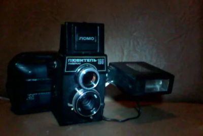 Лот: 5022735. Фото: 1. фотокамера Любитель 166+вспышка... Плёночные зеркальные