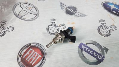 Лот: 23584601. Фото: 1. Форсунка Mazda CX-7 L3-VDT L3K9-13-250A. Двигатель и элементы двигателя