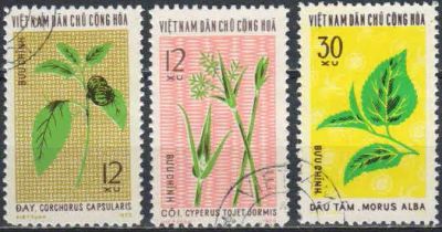 Лот: 21587262. Фото: 1. 1974. Северный Вьетнам. Текстильные... Марки
