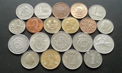 Лот: 12082179. Фото: 1. 20 иностранных монет - одним лотом... Азия