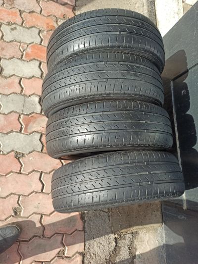 Лот: 17456929. Фото: 1. Покрышки 185/65-14 Bridgestone. Шины