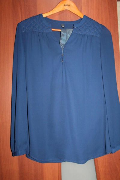 Лот: 6365915. Фото: 1. блузка синяя. Блузы, рубашки