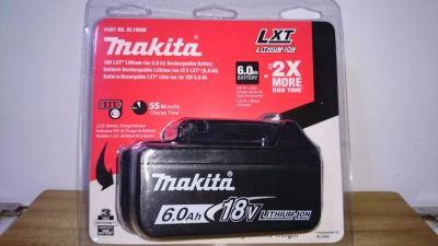 Лот: 11341442. Фото: 1. Аккумулятор Makita BL1860B. Расходные материалы, сменные насадки