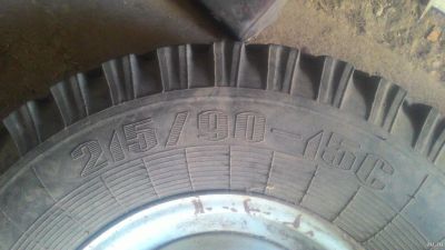 Лот: 13862346. Фото: 1. стандартные колеса на уаз Я-245... Шины на дисках