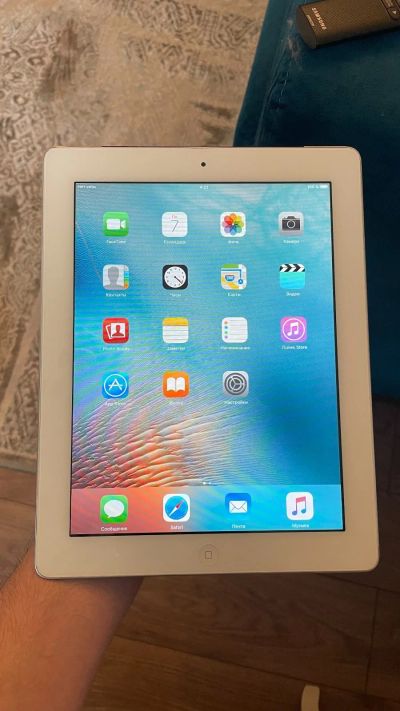 Лот: 17739621. Фото: 1. iPad 2. Планшеты