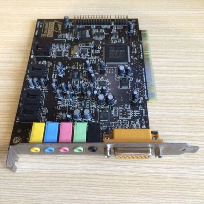 Лот: 7441564. Фото: 1. Звуковая карта Creative Soundblaster... Звуковые карты