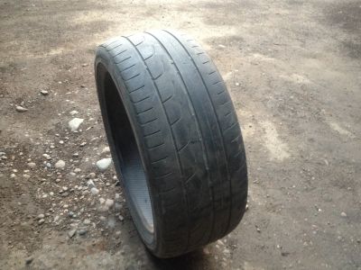 Лот: 11649423. Фото: 1. Одна шина 225/40 R18 Bridgestone... Шины