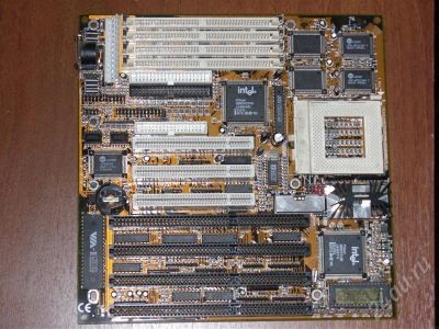 Лот: 273179. Фото: 1. Материнка под Socket 7. Материнские платы