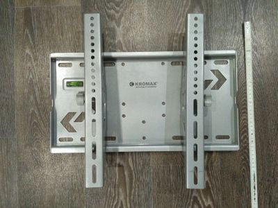 Лот: 16839052. Фото: 1. Настенный кронштейн Kromax б\у... Кронштейны, стойки, подставки