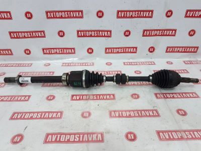 Лот: 20899955. Фото: 1. Привод колеса Nissan Bluebird... Двигатель и элементы двигателя