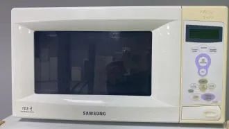 Лот: 21019705. Фото: 1. микроволновая печь Samsung бу... Кухонная